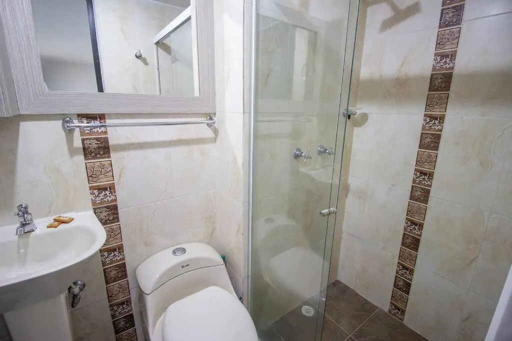 Apartment Avenida El Poblado Con Garage Y Lavanderia 506 Medellin Colombia